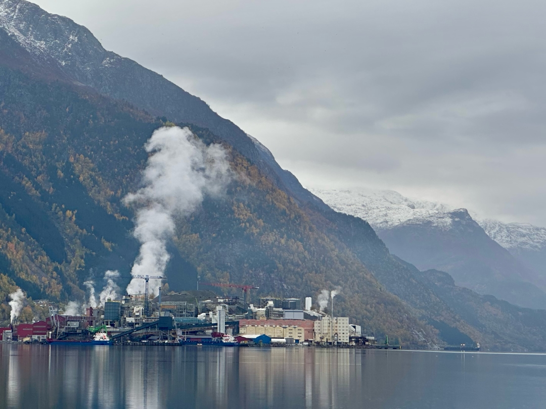 Illustrasjonsbilde Norsk Tungindustri CO2-kompensasjonsordningen illustrert med bilde fra norsk tungindustri